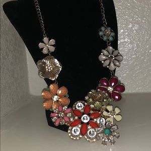 Floral Necklace!